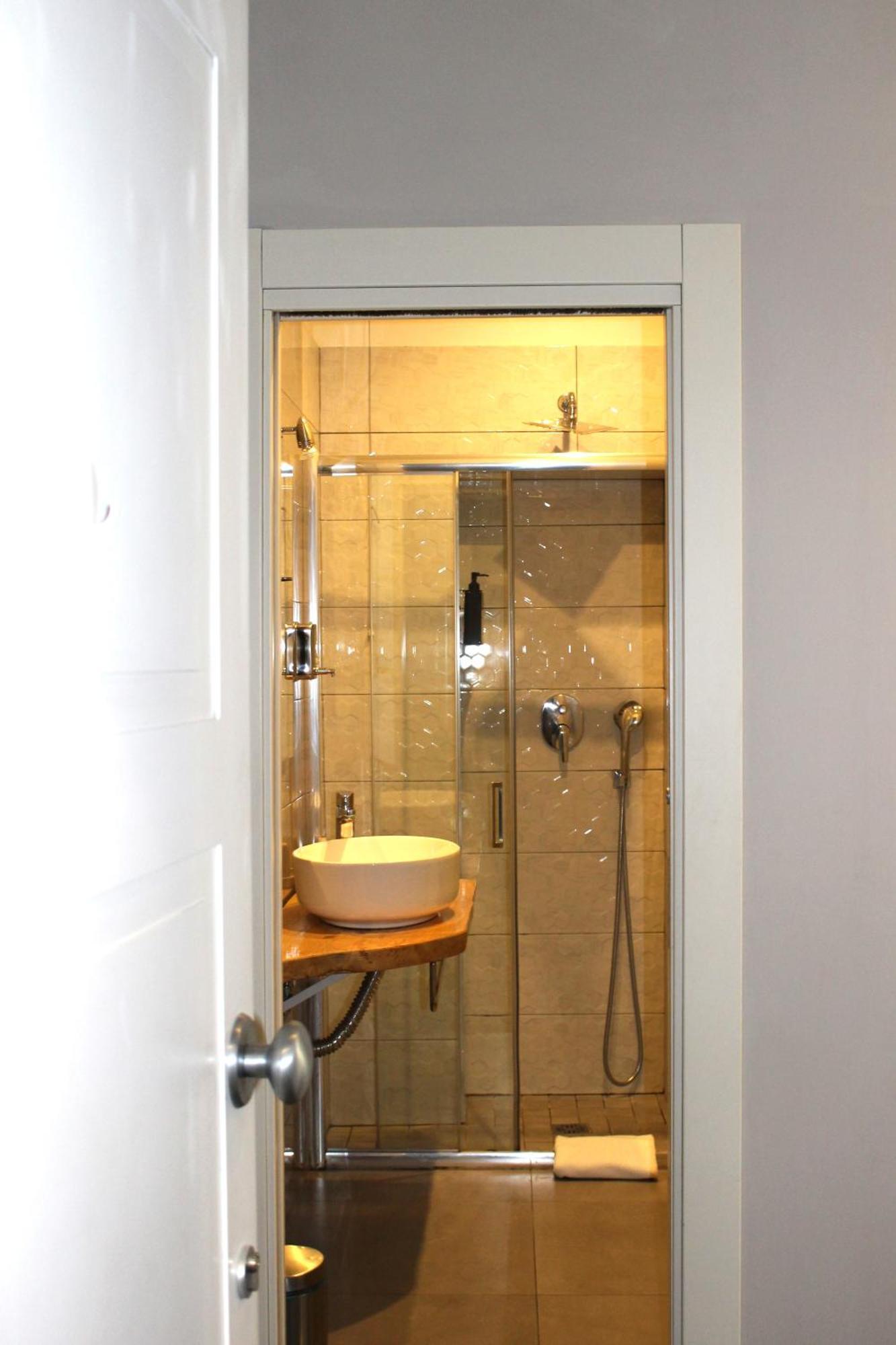 Beverello Rooms Neapel Exteriör bild